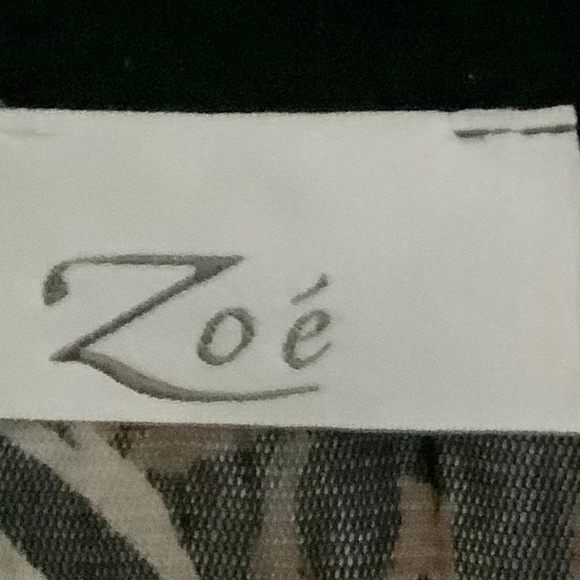 Zoe Blouse - Picture 3 of 4